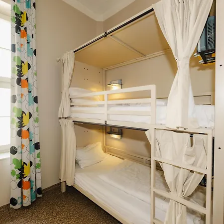Wombat's Hostel *
